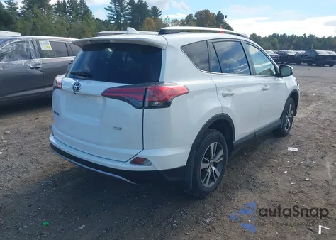 2018 Toyota Rav4 Xle из США, поврежденный, VIN JTMRFREV6JJ211763